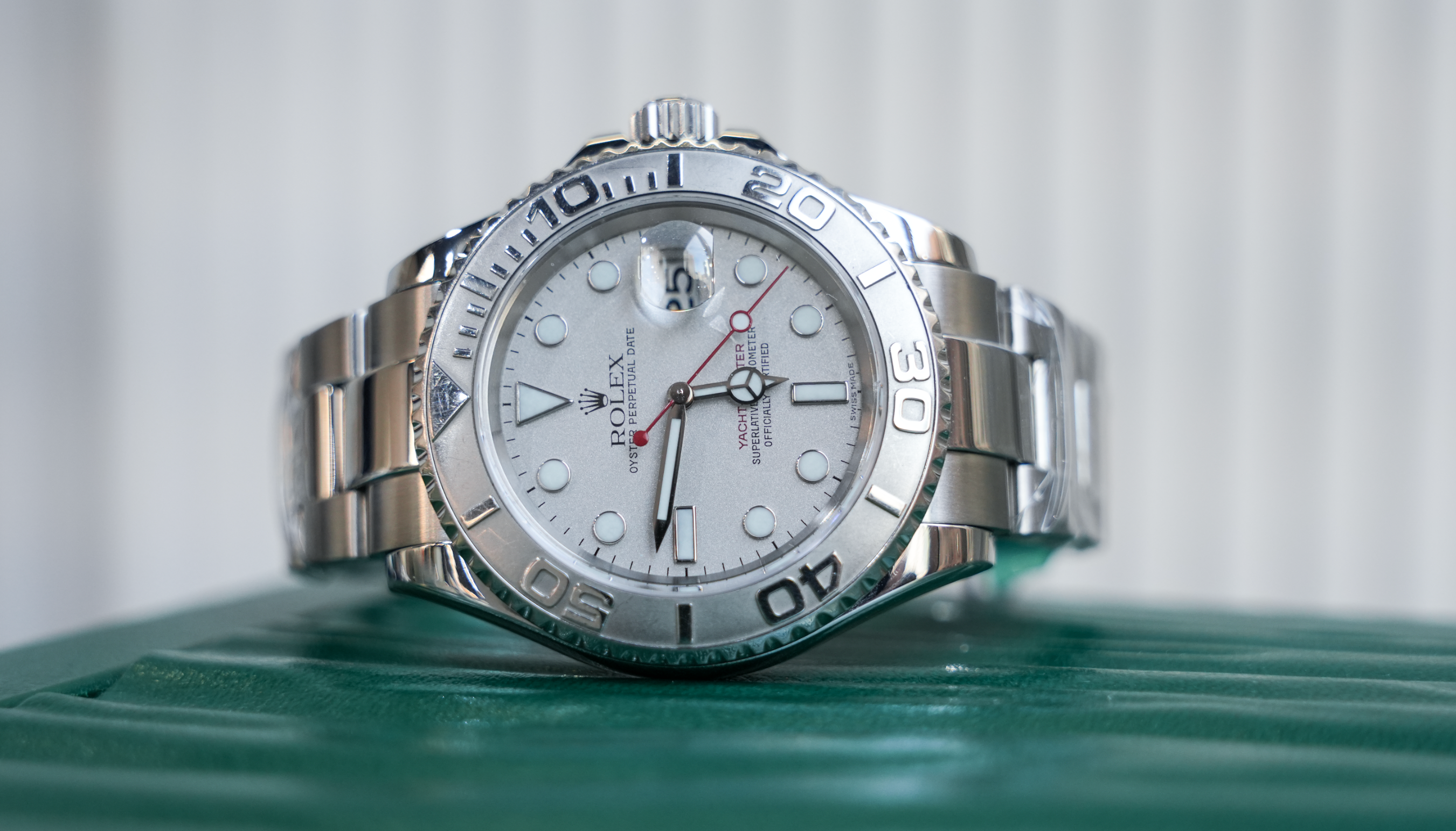 Yacht-Master 40mm – Platinum Bezel & Steel Case – Ref. 16622